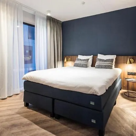 Apartment Hanza Tower Lux With Sauna & Pool & Jacusi Stettin