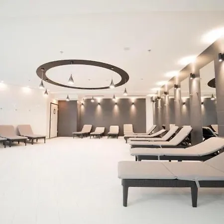 Hanza Tower Lux With Sauna & Pool & Jacusi